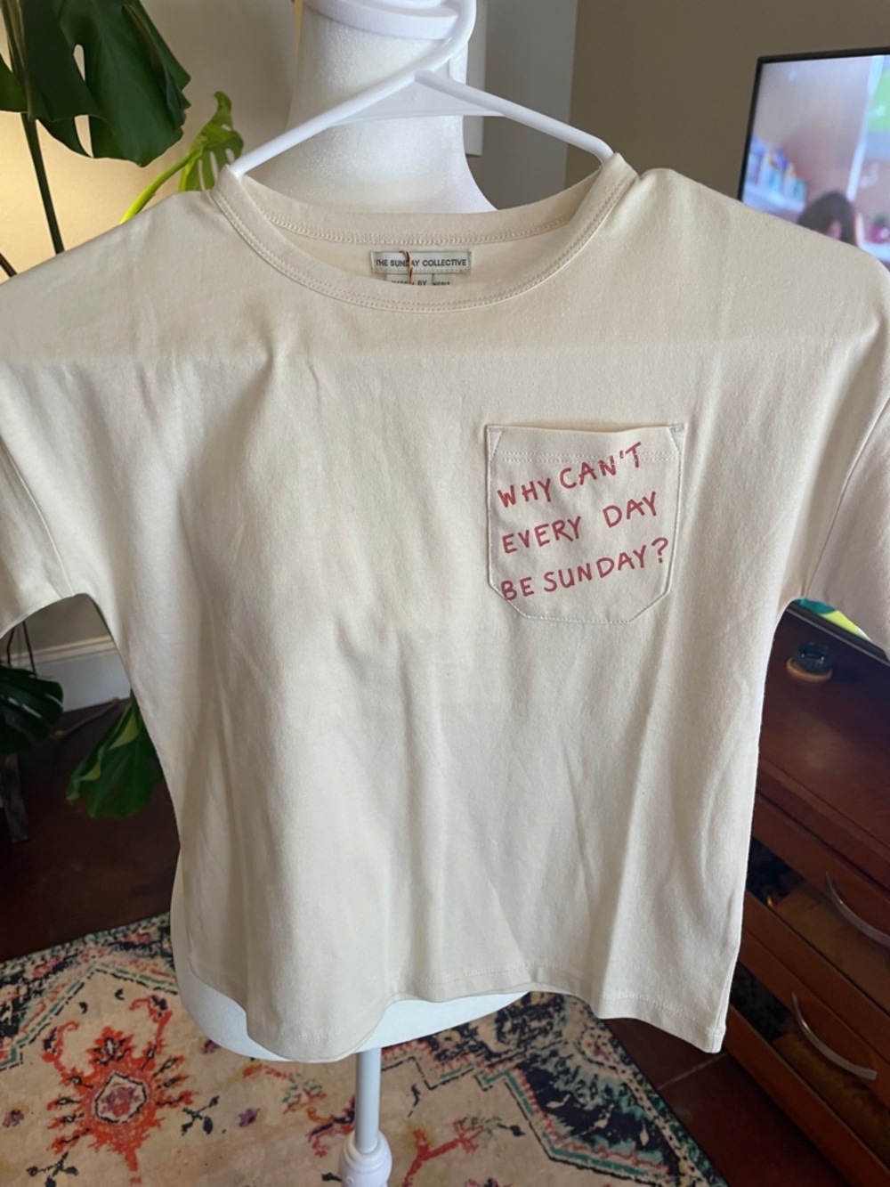 [Brand] Cream Pocket Graphic Tee - 'Why Can't Every Day Be Sunday?'